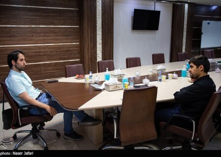 حاتمی‌کیا: شب طلایی نسبت به شکاف در خانواده هشدار می‌دهد