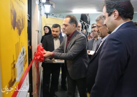 رهبری بازار مالی و خدمات بانکی با محصولات تخصصی و منحصر به فرد