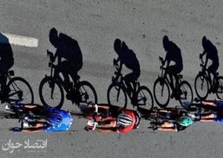 میزبانی: چیزی از دوچرخه‌سواری باقی نمانده است/ نمی‌دانم چرا برای رسیدن به ریاست سر و کله هم می‌زنند!