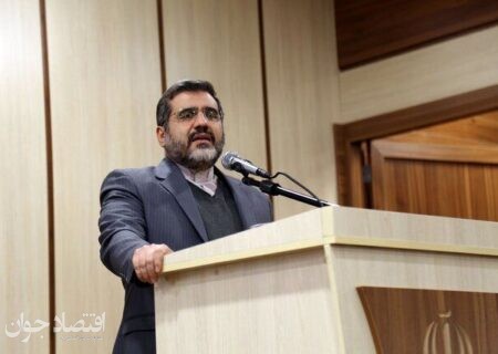 واکنش وزیر ارشاد به عدم حضور سینماگران ایرانی در جشنواره برلین/ جشنواره‌ها با موضوعات فرهنگی و هنری، سیاسی برخورد می‌کنند