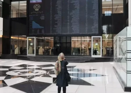 مارکت کوچک استارتاپ‌ها به سود می‌رسد؟