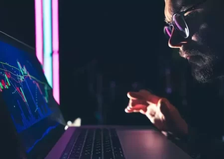 رکوردشکنی بورس تهران زیر ذره‌بین / تا چه میزان می‌توان به ارزش معاملات اتکا کرد؟