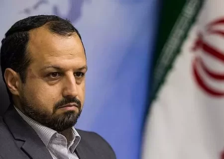 وزیر اقتصاد برای پاسخ به سوال نمایندگان به مجلس می‌رود