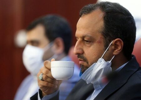 آقای خاندوزی از بازی با آمار دست بردارید! / تورم حتما تشدید شده، فقط کافی است اعداد را درست تفسیر کنید!