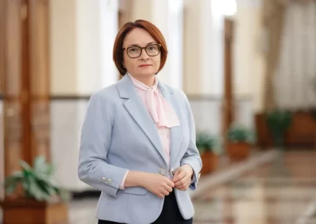 پیام سفر رئیس بانک مرکزی روسیه به تهران چیست؟