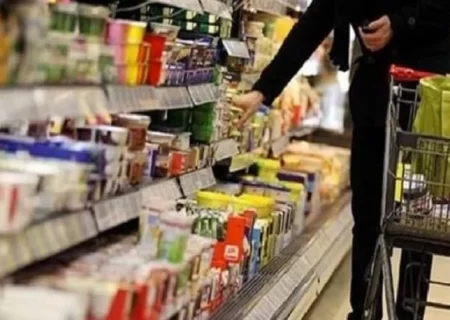 چگونه می‌توان با یارانه، سبد کالا گرفت؟ / آیا مبلغ کالابرگ از یارانه کم می‌شود؟