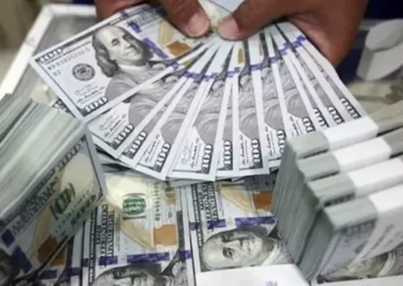 قیمت دلار 19 تیر 1402 / بازار بی‌جان ارز قفل شد