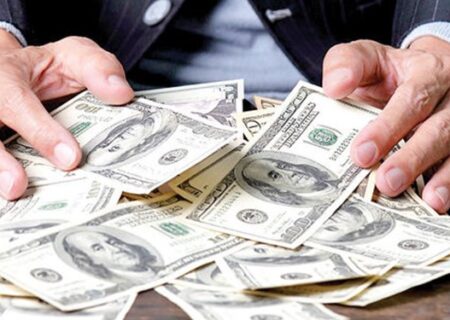 قیمت دلار چشم‌انتظار محرک‌های سیاسی