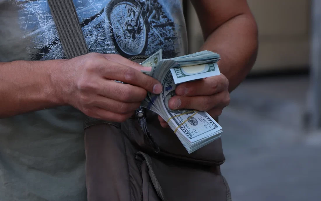 قیمت دلار 1 مرداد 1402 / چرت تابستانی دلار در مرکز مبادله آغاز شد؟