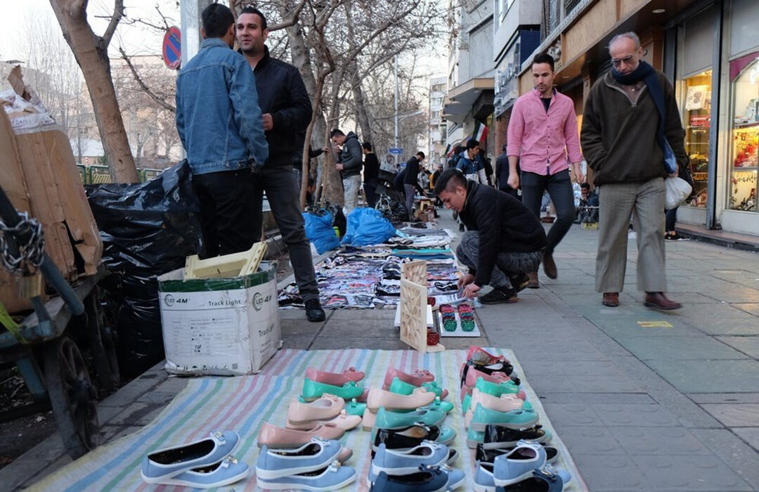 تنها به ساکنان تهران اجازه دستفروشی در پایتخت را می‌دهیم!