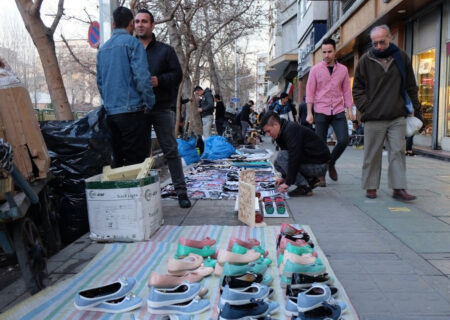 تنها به ساکنان تهران اجازه دستفروشی در پایتخت را می‌دهیم!