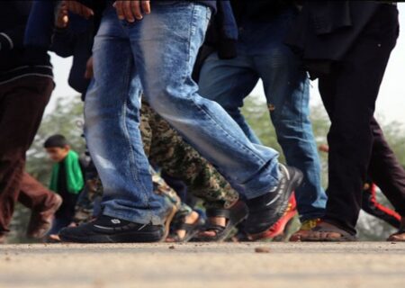 چه کفشی مناسب پیاده روی اربعین است؟