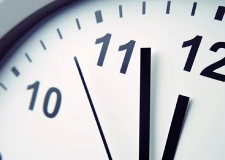 ساعت کاری ادارات به روال عادی بر‌ می‌گردد