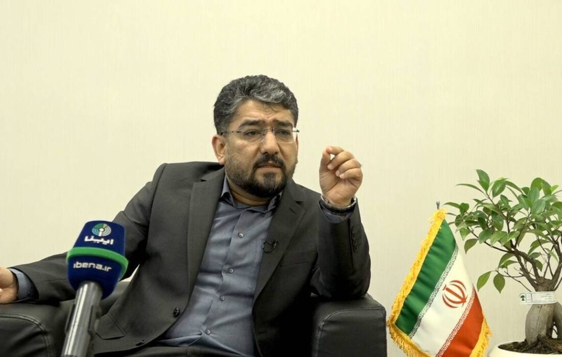 بحران ارزی با اجرای سیاست تثبیت حل می‌شود/فشار برخی جریان‌ها برای رها سازی نرخ ارز