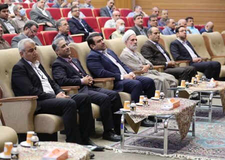 تقدیر از کارکنان ایثارگر بانک ملی ایران همزمان با هفته دفاع مقدس