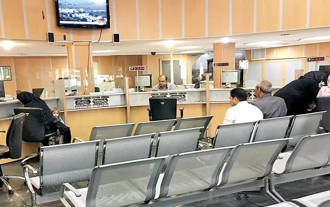 یک ضامن برای وام ازدواج کافی است/ چرا بانک‌ها وام ازدواج نمی‌دهند؟