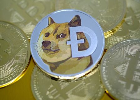 پیش بینی قیمت دوج کوین/ روند صعودی آلت کوین‌ها ادامه دارد؟