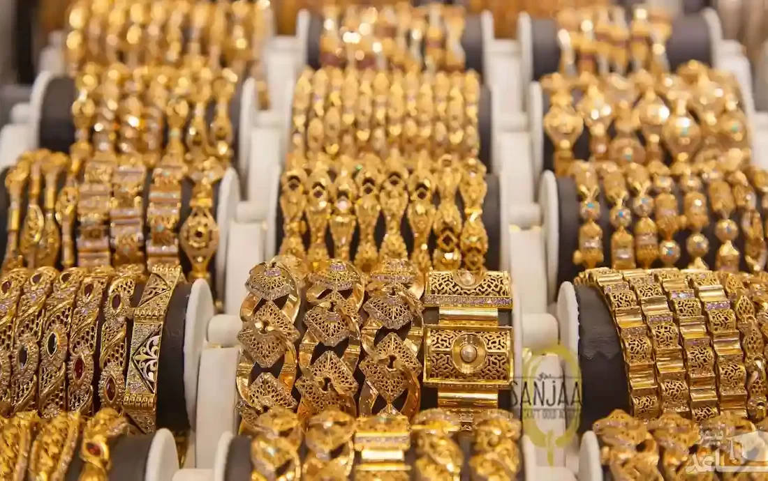 قیمت طلا و سکه 15 مهر 1402 / تلاطم انس جهانی، دامن بازار داخلی طلا را می‌گیرد؟