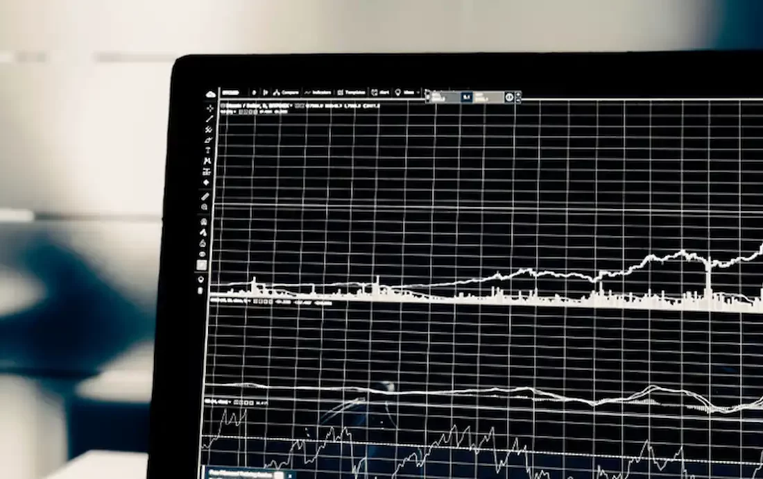 تحلیل تکنیکال سهام پکویر مهر 1402 / رالی تند و تیز کویرتایر تکرار می‌شود؟