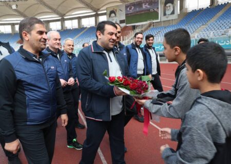 افتتاحیه بیست و هشتمین المپیاد ورزشی کارکنان بانک ملی ایران برگزار شد