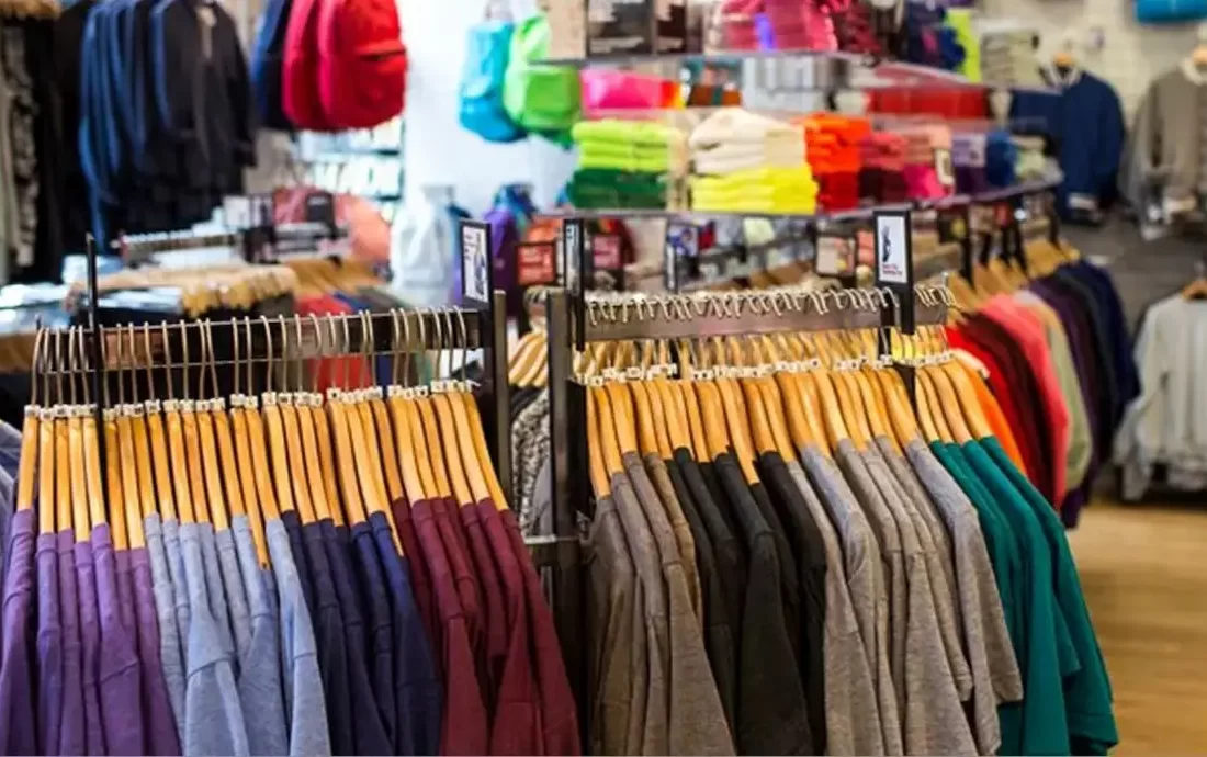 دولت به دنبال درآمد از تولیدکنندگان است نه حمایت/ مردم تا مجبور نباشند پوشاک ایرانی نمی‌خرند