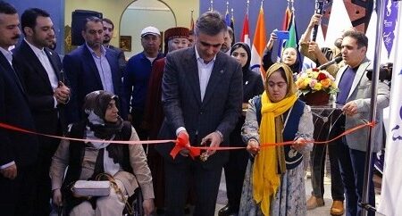 آمادگی شبکه بانکی برای اعطای تسهیلات قرض‌الحسنه به هنرمندان دارای معلولیت
