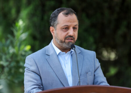 خاندوزی: دومین گام در اجرای پروژه‌های توافق ۲۵ ساله ایران و چین برداشته شد