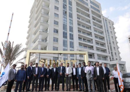 بازدید مدیرعامل بانک مسکن از بلوک مسکونی آبان ستاره کیش