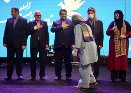 اختتامیه جشنواره بین المللی همام در مرکز همایش های برج میلاد برگزار شد