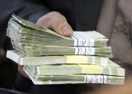 افزایش چراغ خاموش حقوق کارمندان دولت/ منتظر افزایش حقوق کارگران هم باشیم؟