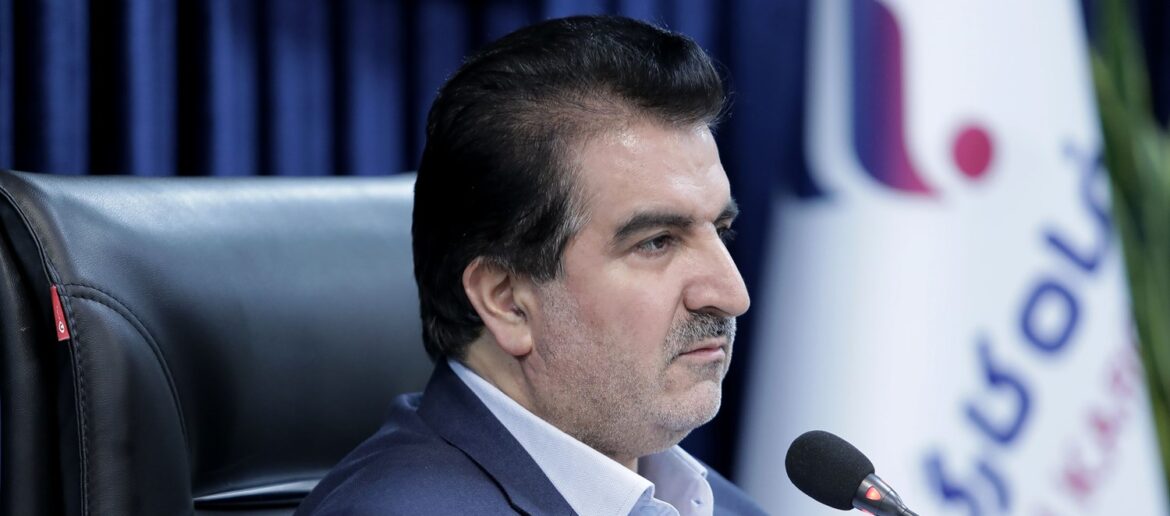 تکریم-ارباب_رجوع-و-مشتری_مداری-رویکرد-بنیادین-فعالیت_های-بانک-رفاه-کارگران-استگویای-خبر