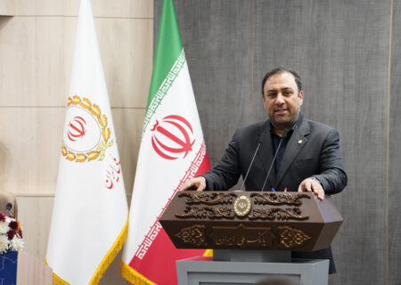 گام تازه بانک ملی در خروج از بنگاه‌داری /واگذاری ۹۰ درصد سهام «شفا دارو» به ارزش ۱۶ همت