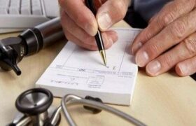 انتقاد از عملکرد بیمه‌ها در پوشش تعرفه‌های پزشکی؛ لزوم لحاظ قیمت واقعی خدمات درمانی