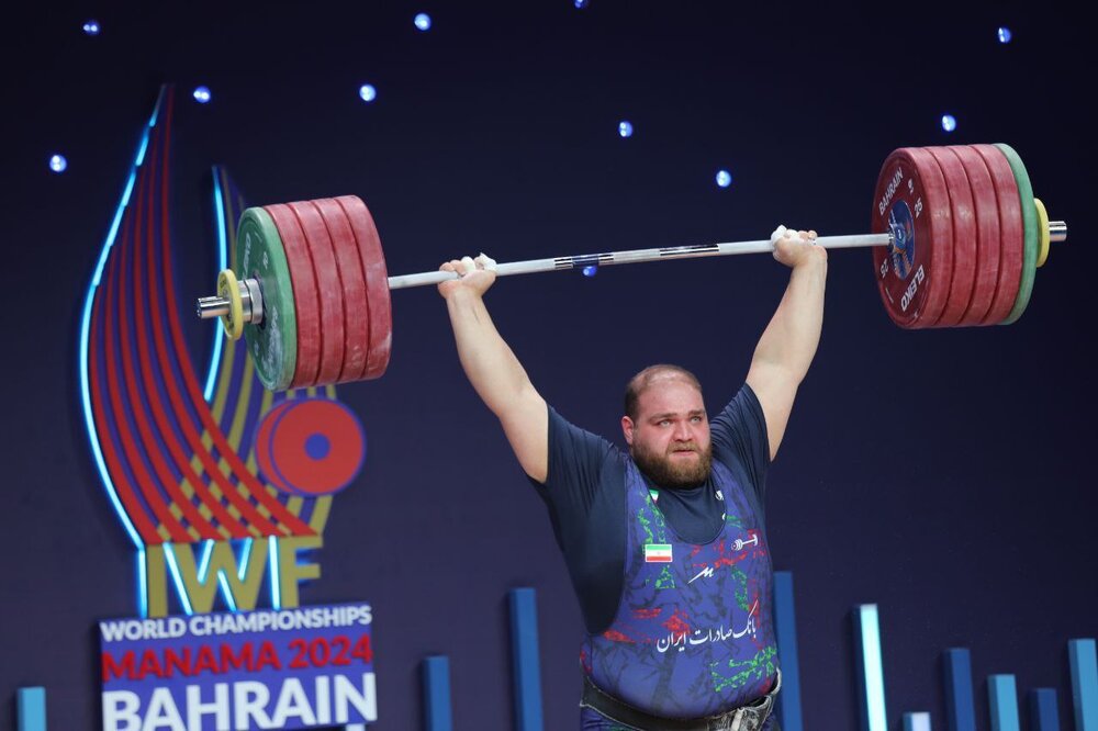 بازگشت هرکول ایرانی با دستِ پر؛ یوسفی: در ناگویا رکوردهایی میزنم که ماندگار شود