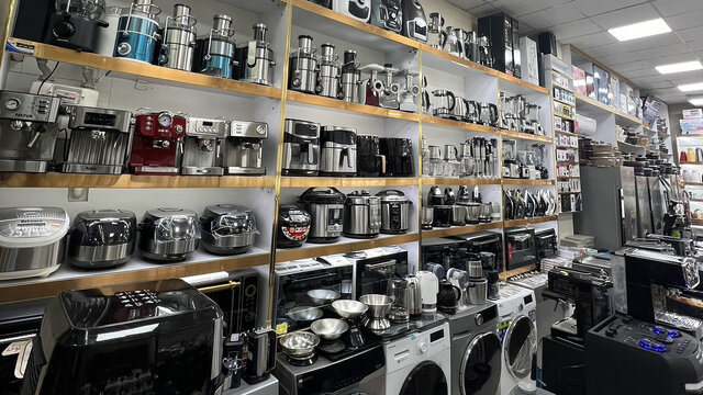 سقوط تقاضا در بازار لوازم خانگی؛ زنگ خطر برای صنعتی که از سبد خانوار حذف شد