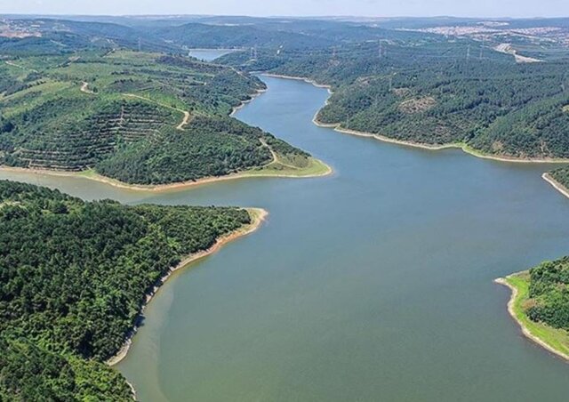 زنگ خطر کم‌آبی در ترکیه؛ ذخایر آب استانبول به کمترین سطح ۱۰ سال اخیر سقوط کرد