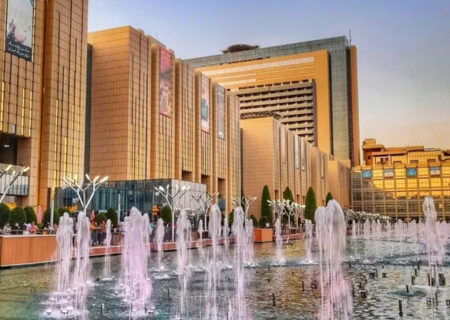 ایران‌مال روی میز فروش؛ بزرگ‌ترین دارایی بانک آینده قیمت‌گذاری می‌شود