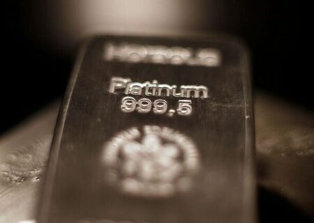 پلاتین در آستانه ثبت بیشترین افزایش ماهانه در ۳۹ سال گذشته