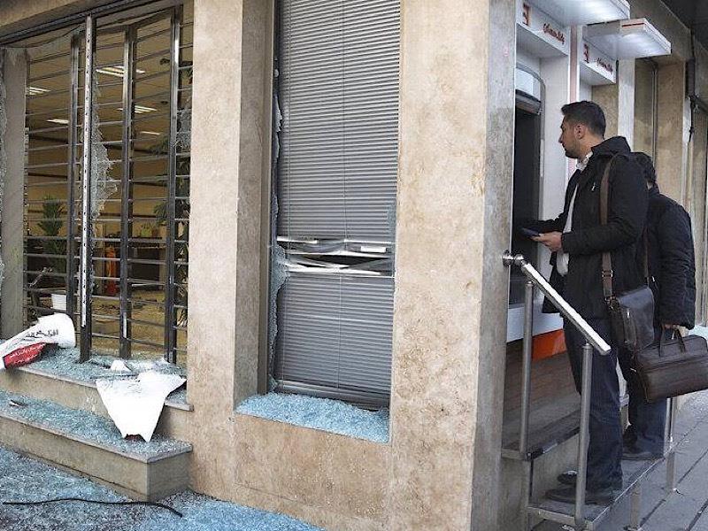 بازدید میدانی مدیرعامل بانک مسکن از شعب مشهد برای تداوم خدمترسانی بدون وقفه