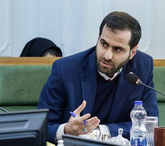 در نشست هماندیشی مدیران صنعت پتروشیمی با وزیر نفت؛حیدرزاده دستاوردها و پیشنهادهای آریاساسول را تشریح کرد