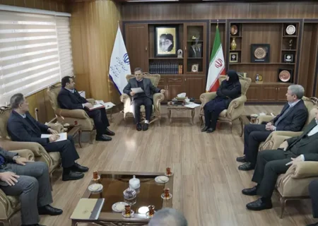 هم‌افزایی ارکان اقتصادی دولت و استانداری زنجان به منظور حمایت از تولید و تسهیل‌گری اقتصادی