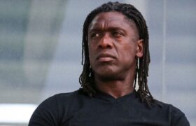 حمله مشاور غیابی استقلال به مورینیو!