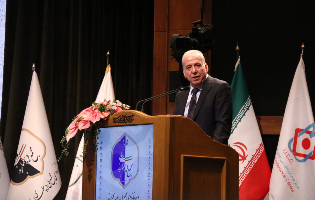 در مجمع ملی دیپلماسی برند مطرح شد؛ بانک، بیمه و حمل‌ونقل سه گلوگاه اصلی تجارت خارجی ایران